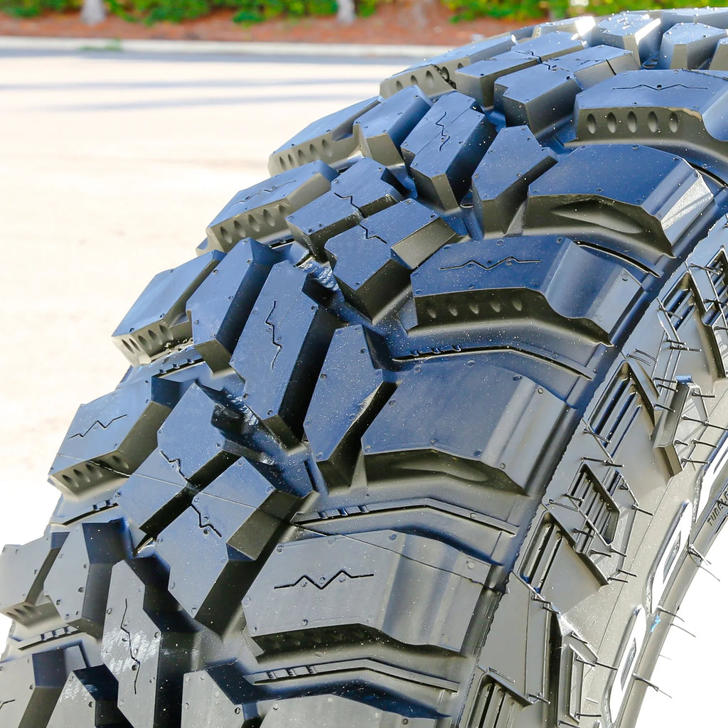 Set of 4 Cooper Discoverer STT Pro 285/75R16 126/123Q E 10 Ply m/t mud Light Truck Tires