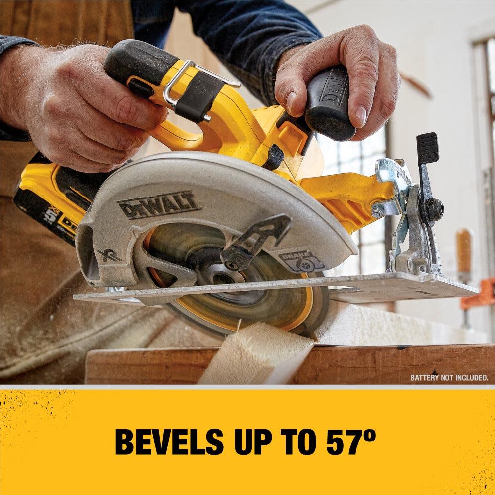 20V MAX 7 1/4?�� Circular Saw and Lithium Ion Battery Starter Kit