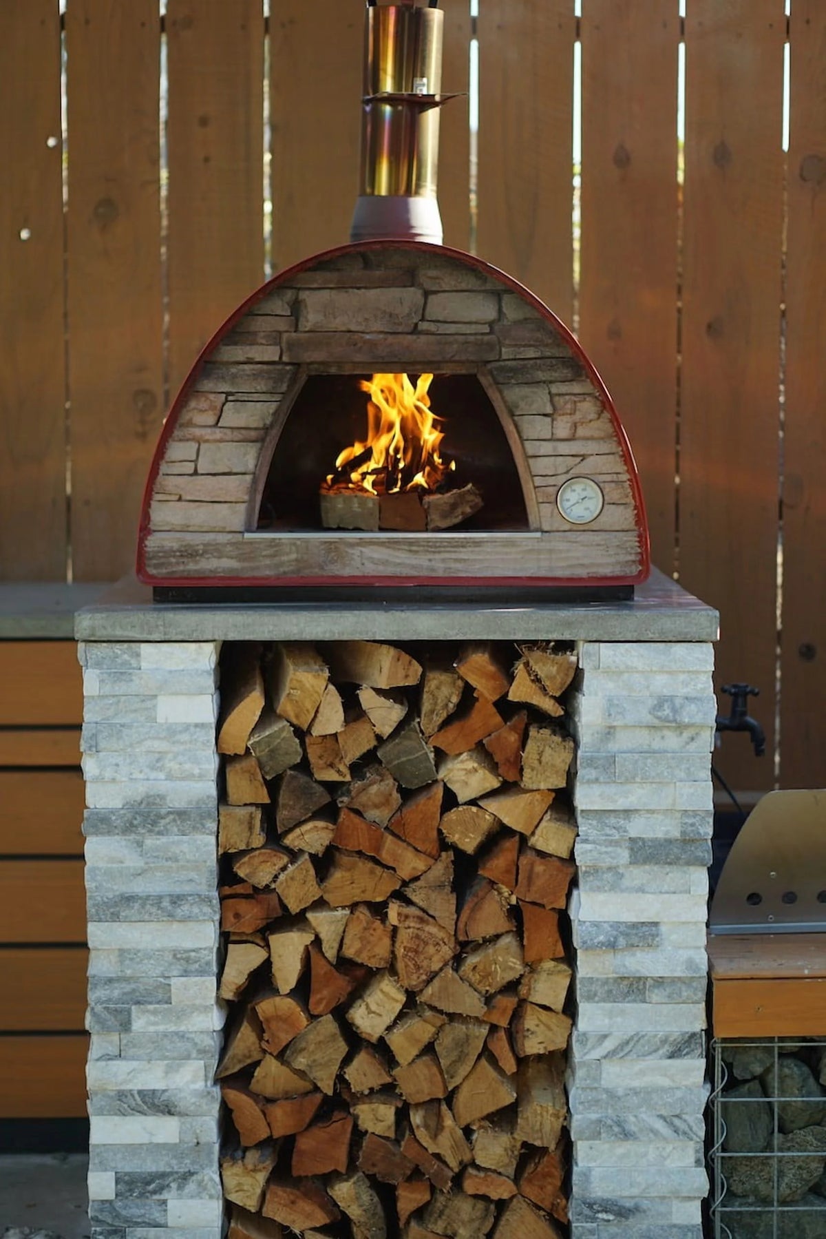 Authentic Pizza Ovens Maximus Portable Wood-Fired Pizza Oven �C Red, Outdoor Pizza & Bread Oven