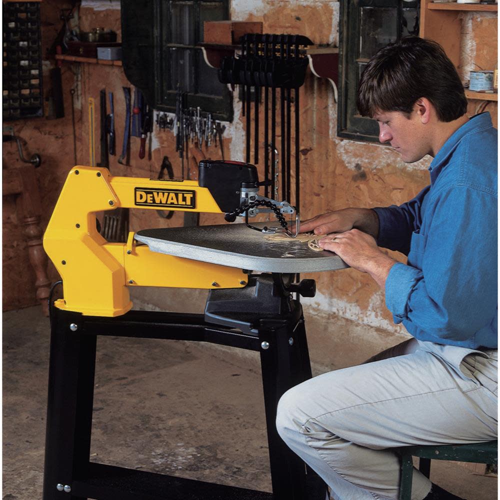HEAVY-DUTY 20 VARIABLE-SPEED SCROLL SAW (DW788) ;