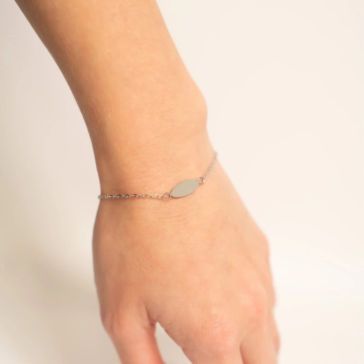 Culbreth's Jewelers Stainless Oval Bracelet – Minimalist Engravable 18K Gold PVD